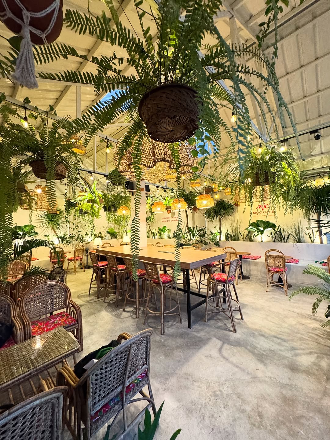Evening atmosphere inside MỘC Cafe